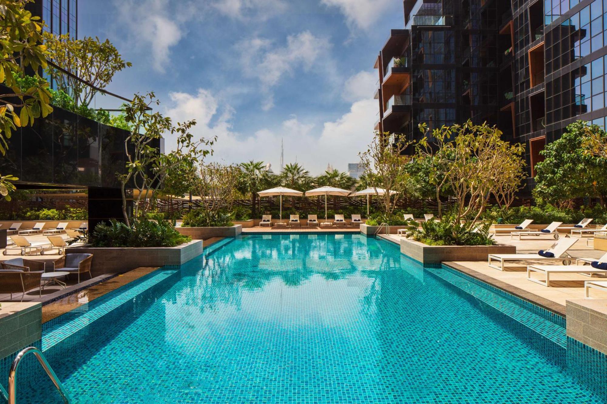 Doubletree By Hilton Dubai M Square Hotel & Residences Экстерьер фото
